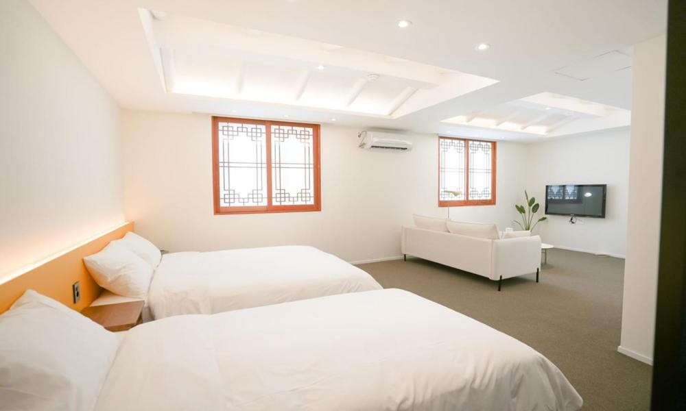 Hotelarrive Jeonju Sihwayeonpung Exteriér fotografie